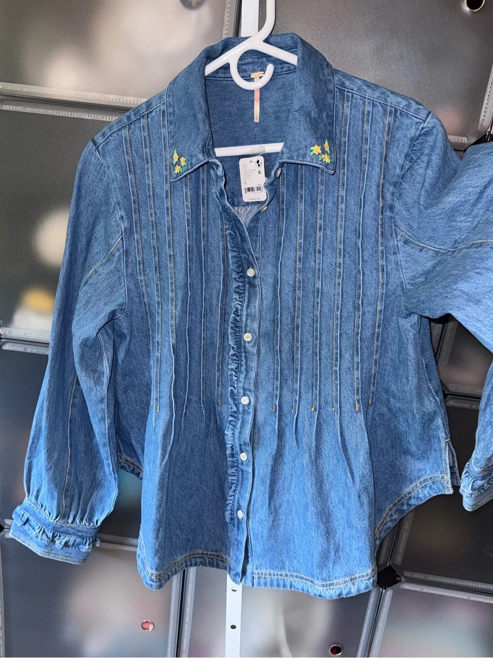 Free People Robin Pintuck Denim Shirt Pleated Ruffle Cuffs Light Wash M NWT